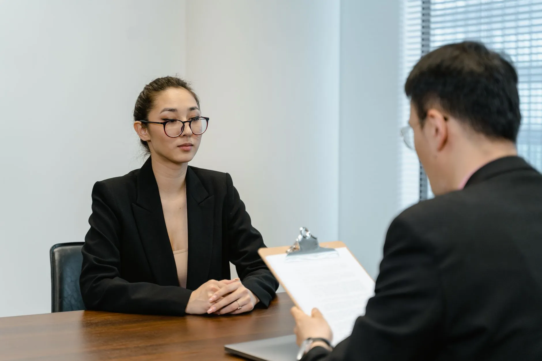赫廉科技射频模块选型指南:从参数匹配到通信设备集成要点